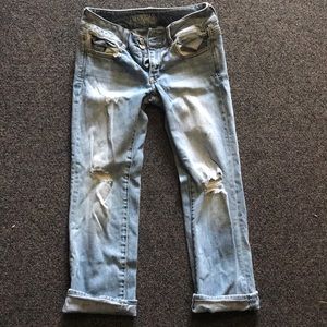 american eagle light wash jeans